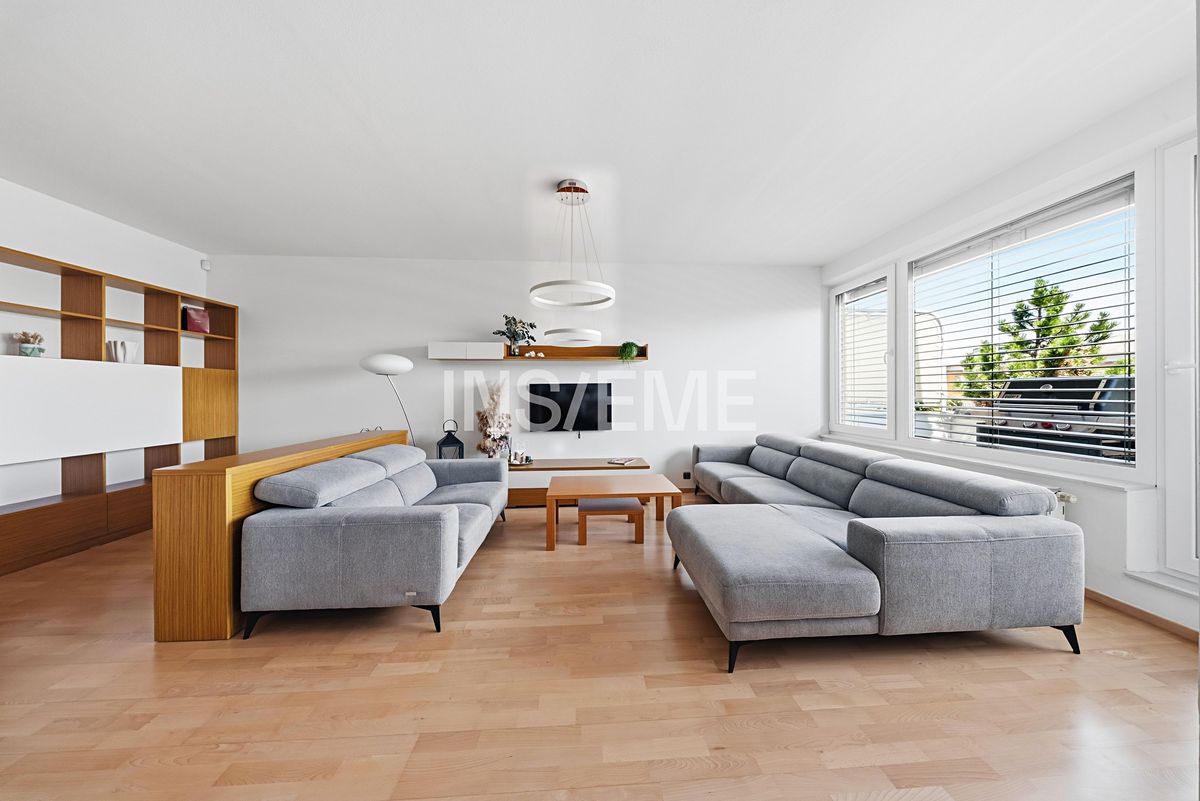 Pronájem bytu 3+kk 111 m²