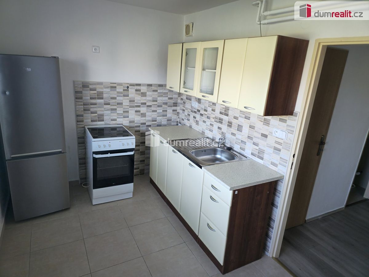 Pronájem bytu 1+1 40 m² – fotografie 2
