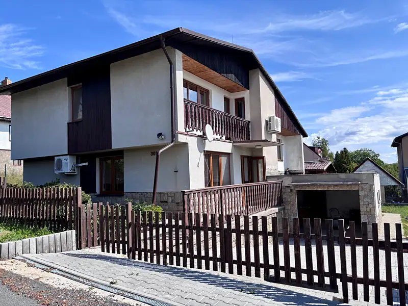 Prodej rodinného domu 150 m², pozemek 899 m², Ondřejov – náhled fotky 3