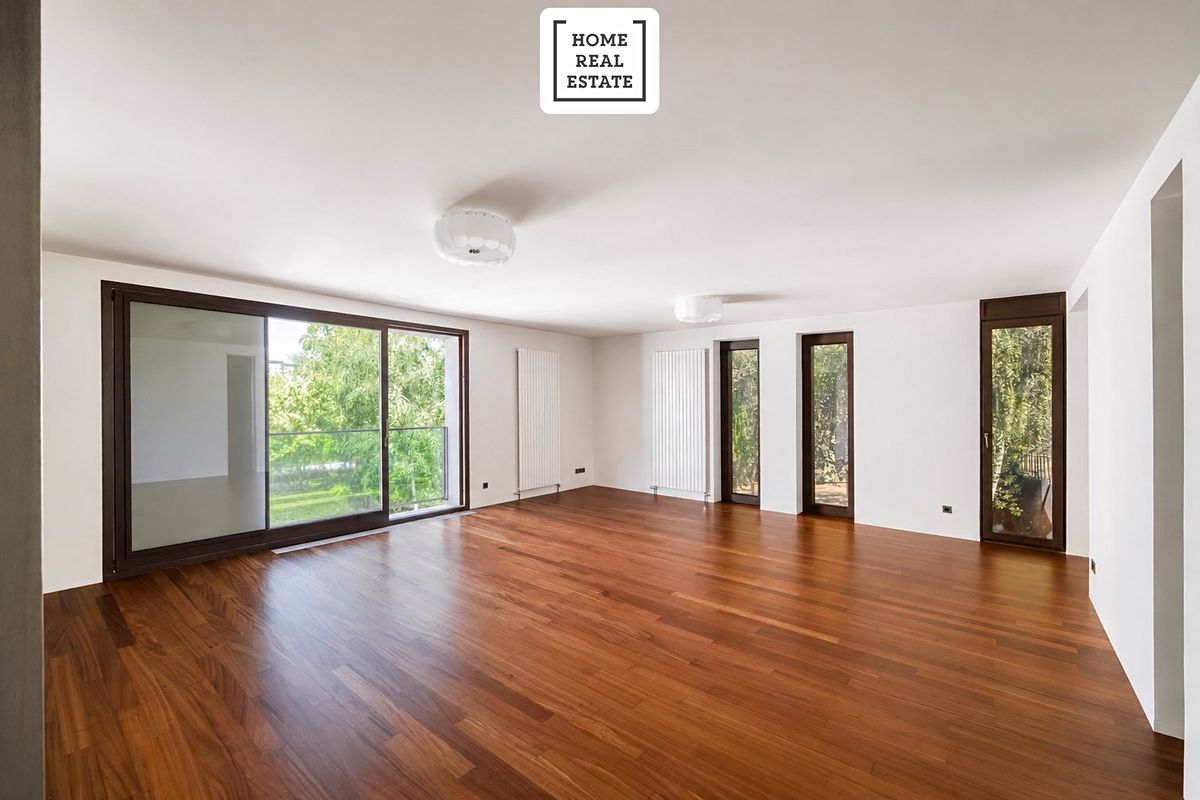 Prodej bytu 5+kk 200 m²