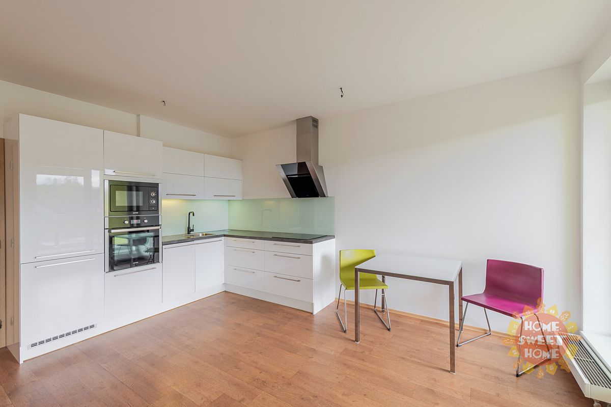 Prodej bytu 1+kk 54 m² – fotografie 2