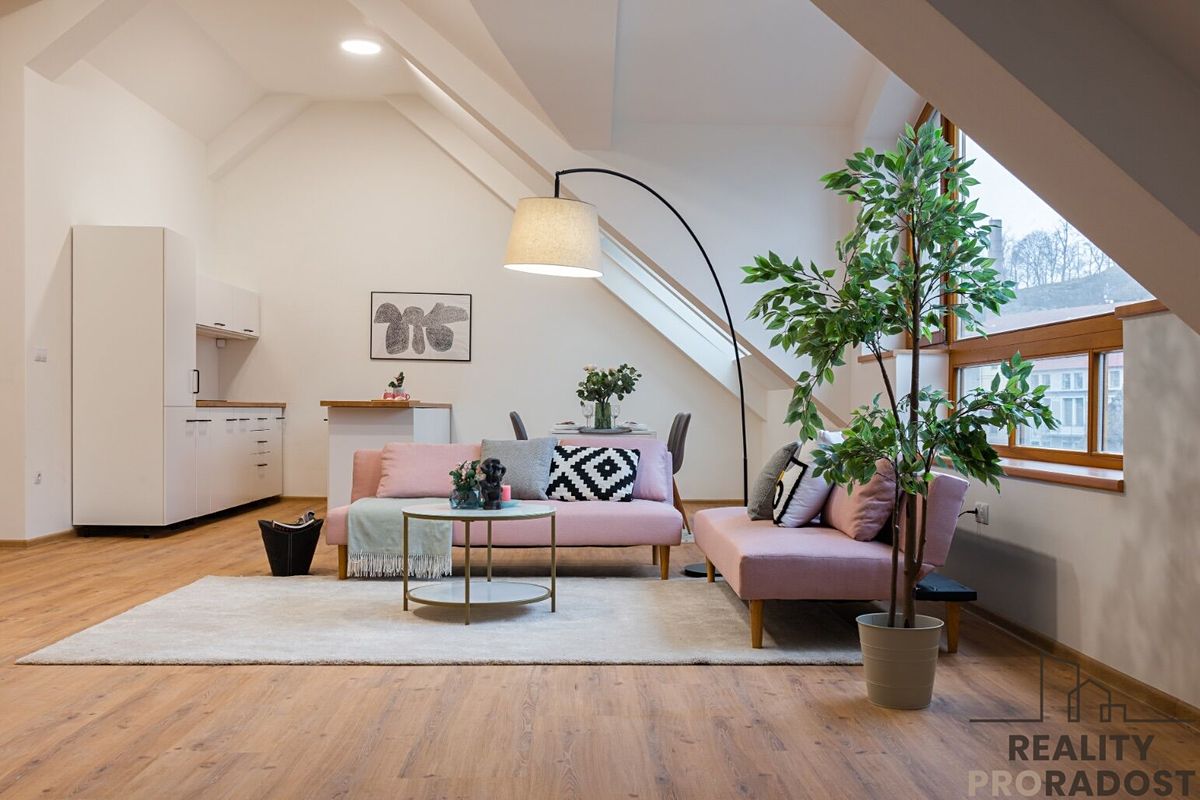Prodej bytu 4+1 136 m² – fotografie 3