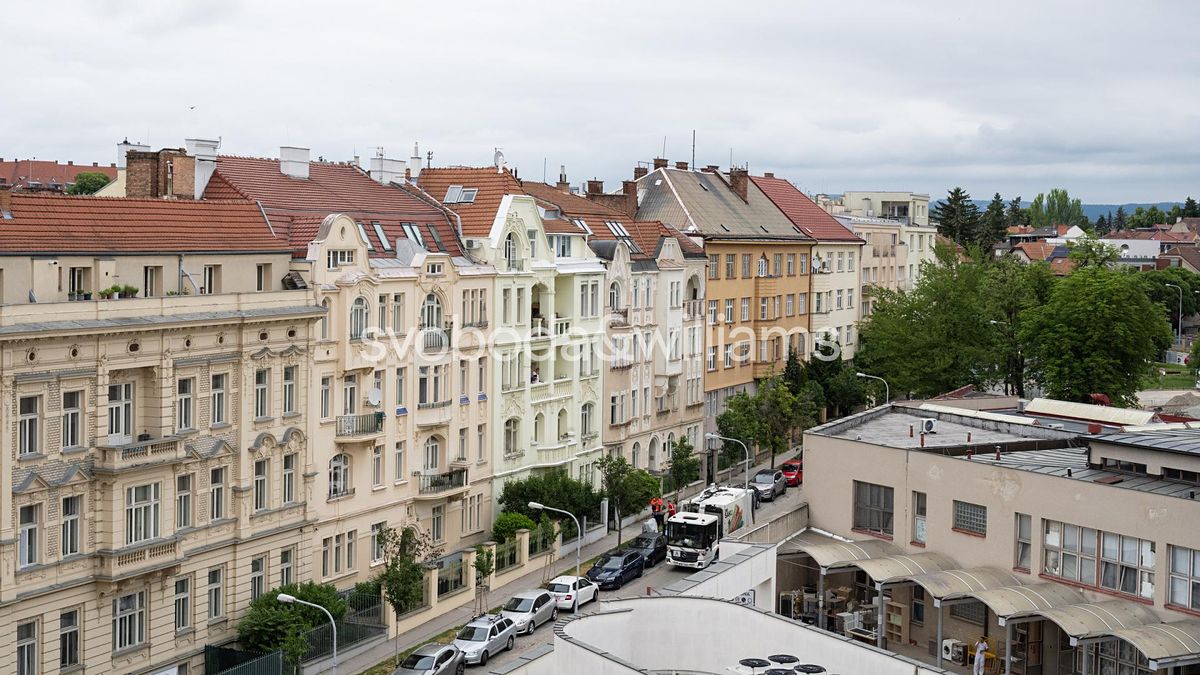 Pronájem bytu 2+kk 57 m² – fotografie 4