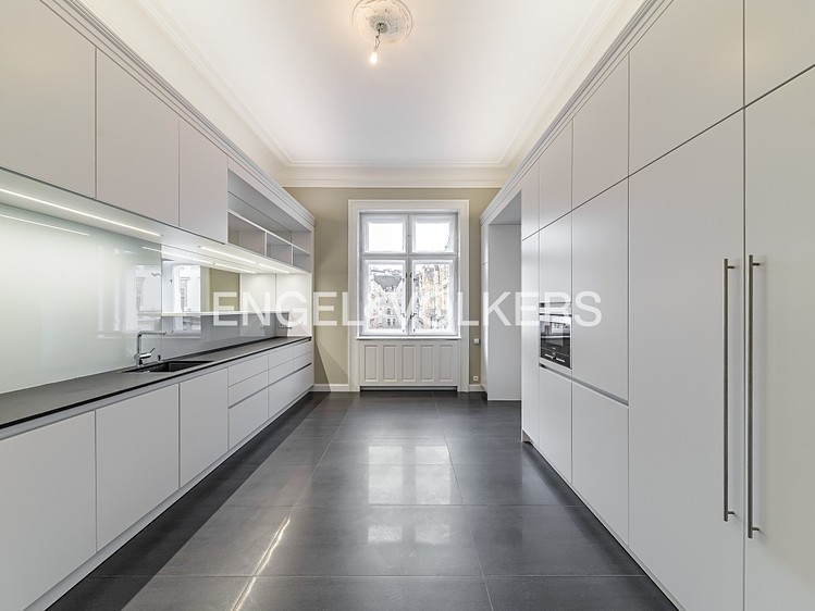 Квартира 6+ в оренду, 285 м² (6 з 20)