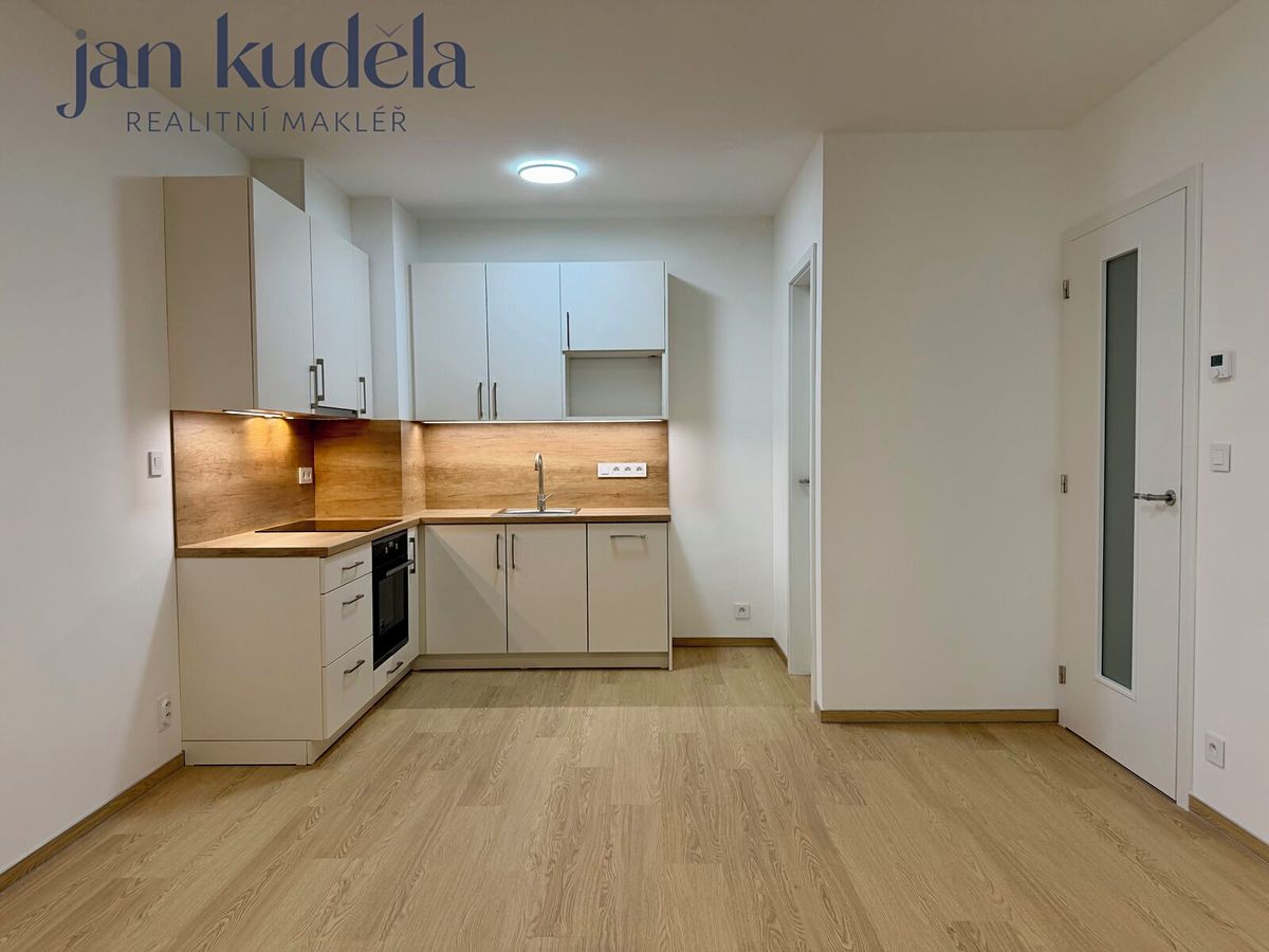 Pronájem bytu 2+kk 47 m²
