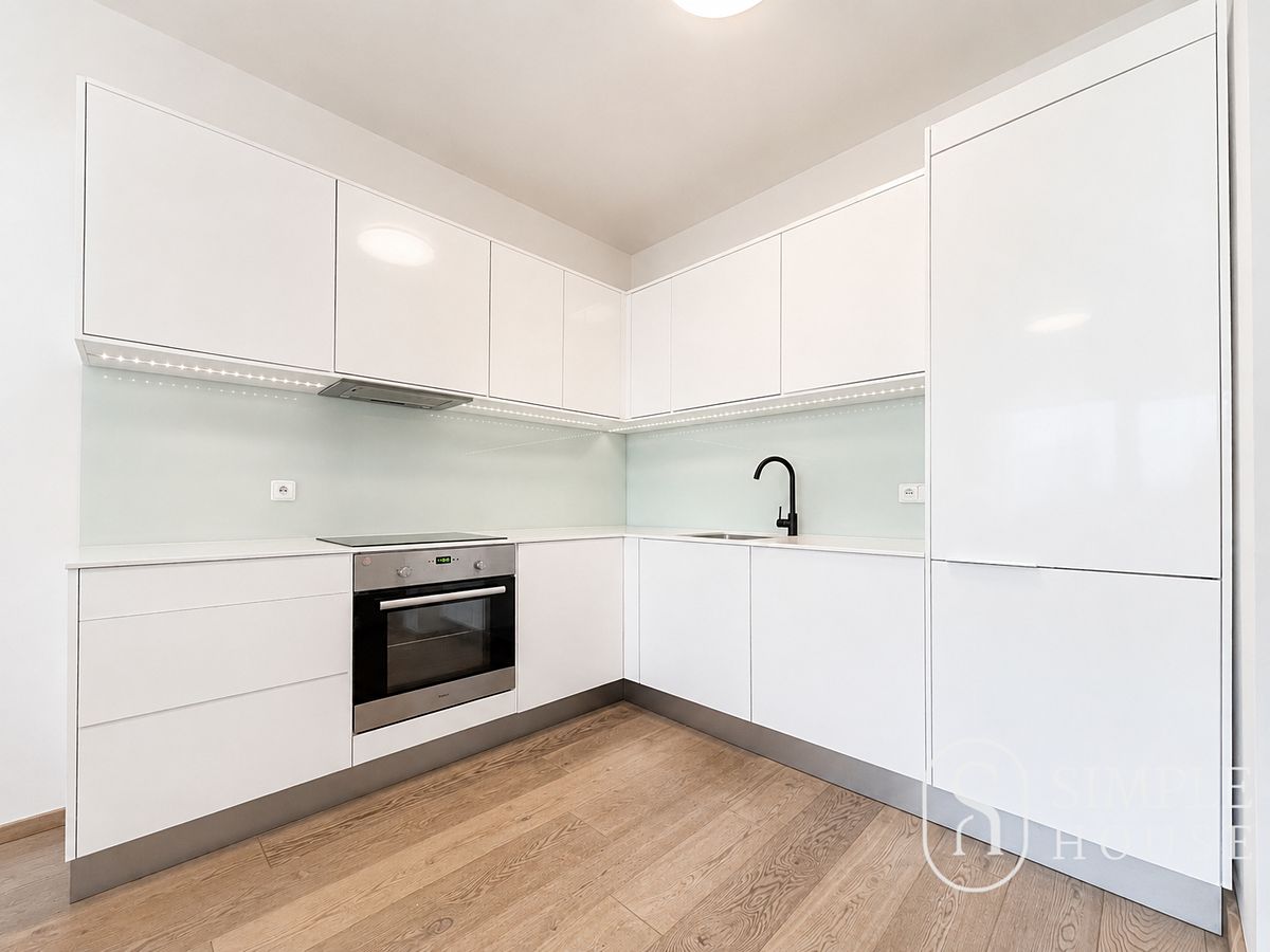Pronájem bytu 2+kk 58 m²