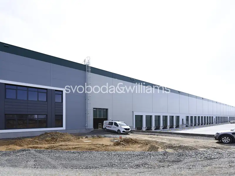 Pronájem výrobní haly, prostoru 5943 m², Ostředek – náhled fotky 3