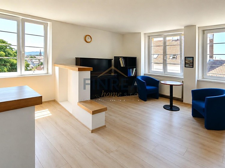 Комерційне приміщення на продаж, 630 м² (9 з 21)