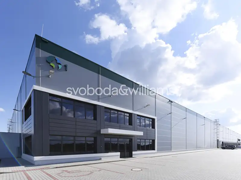 Pronájem výrobní haly, prostoru 3095 m², Syrovice – náhled fotky 1