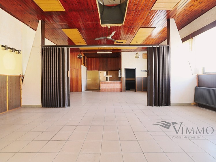 Prodej komerčního prostoru, 230 m² (6 z 34)