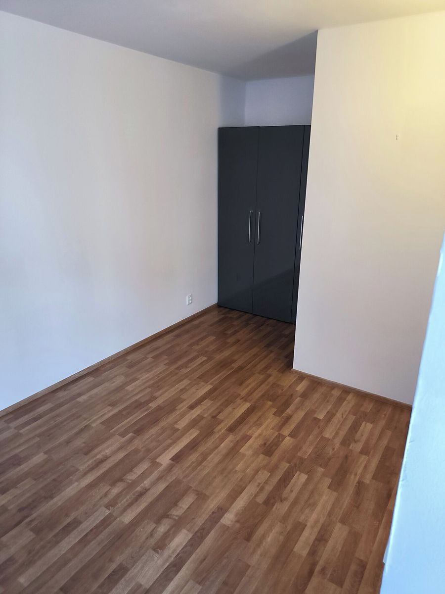 Pronájem bytu 2+kk 43 m² – fotografie 5