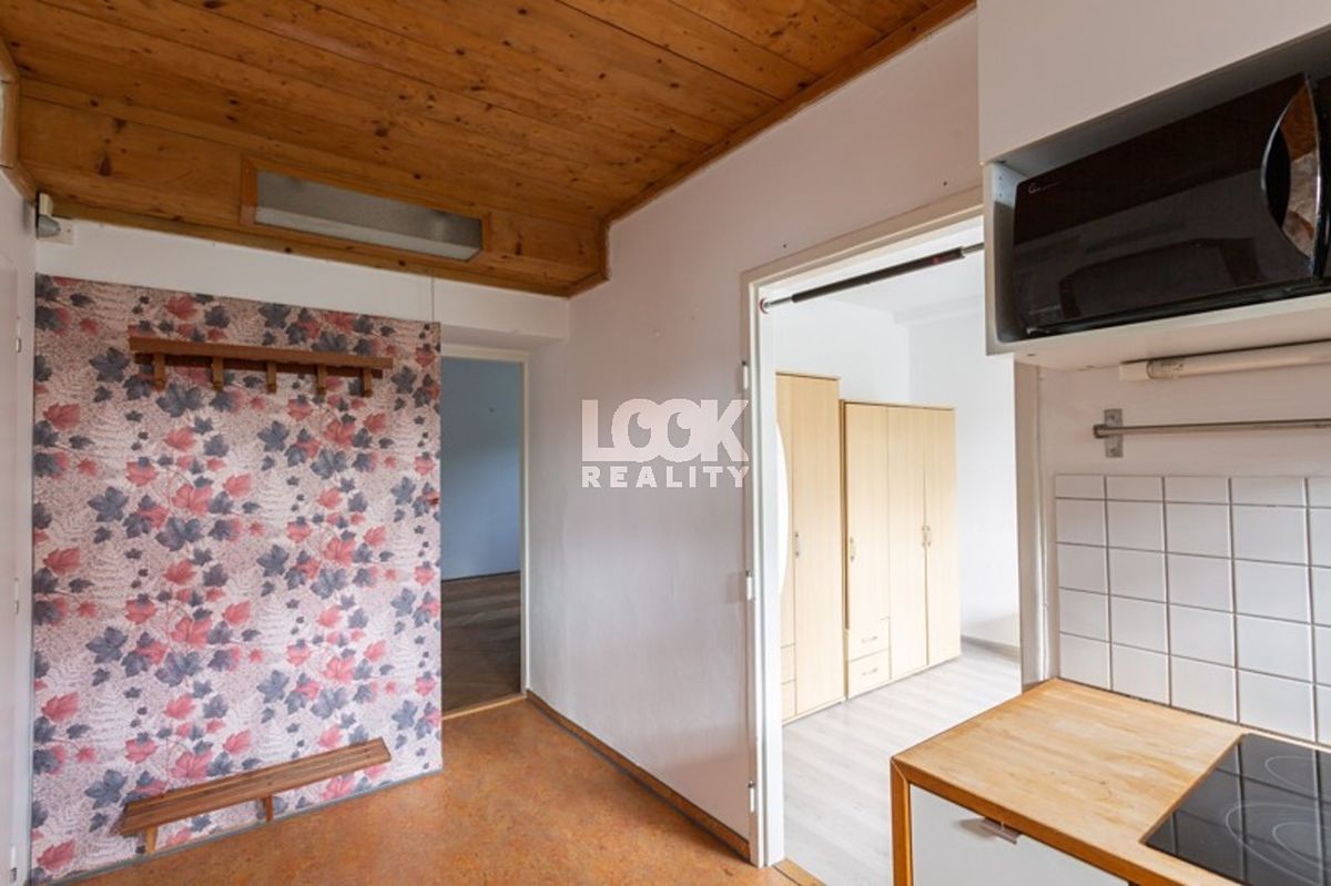 Pronájem bytu 2+1 50 m² – fotografie 3