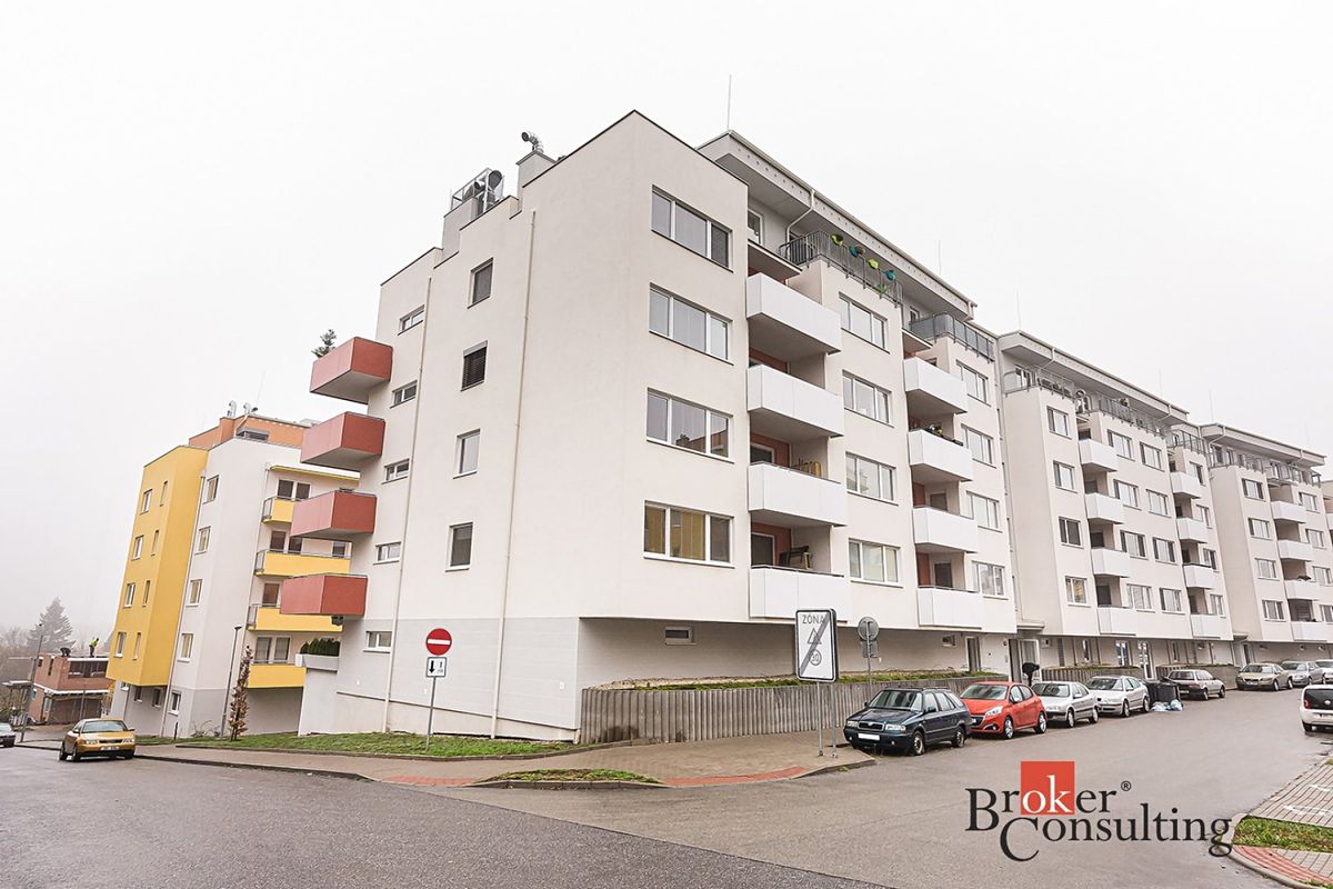 Pronájem bytu 2+kk 55 m²
