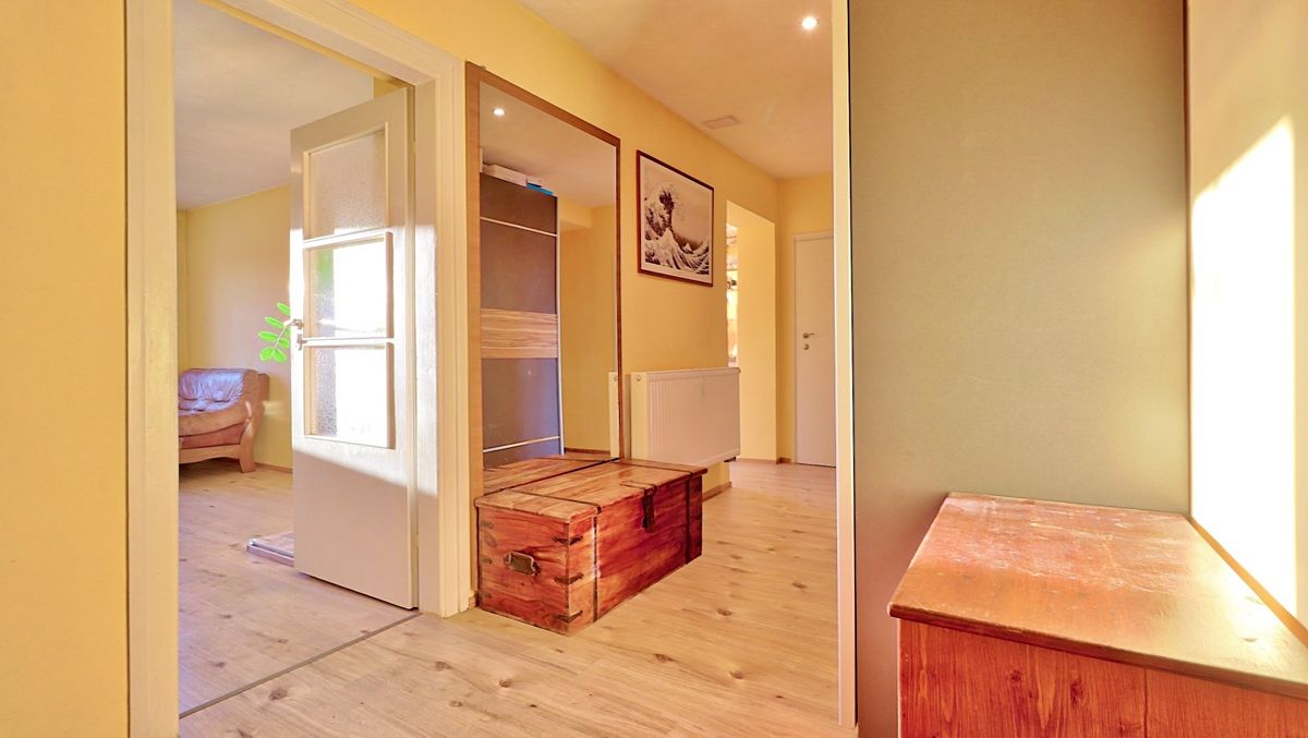 Pronájem bytu 2+kk 73 m² – fotografie 2