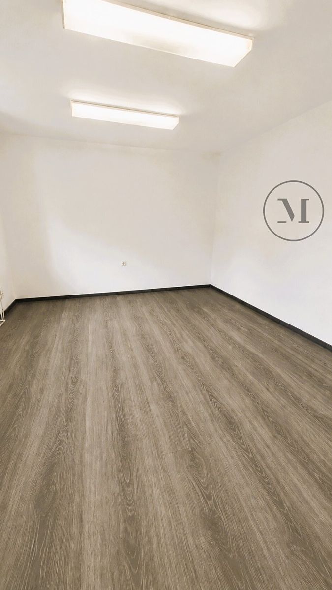 Pronájem kanceláře 25 m² – fotografie 3