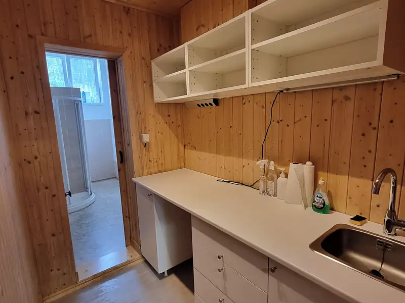 Pronájem skladového prostoru 156 m², Zlín – náhled fotky 3