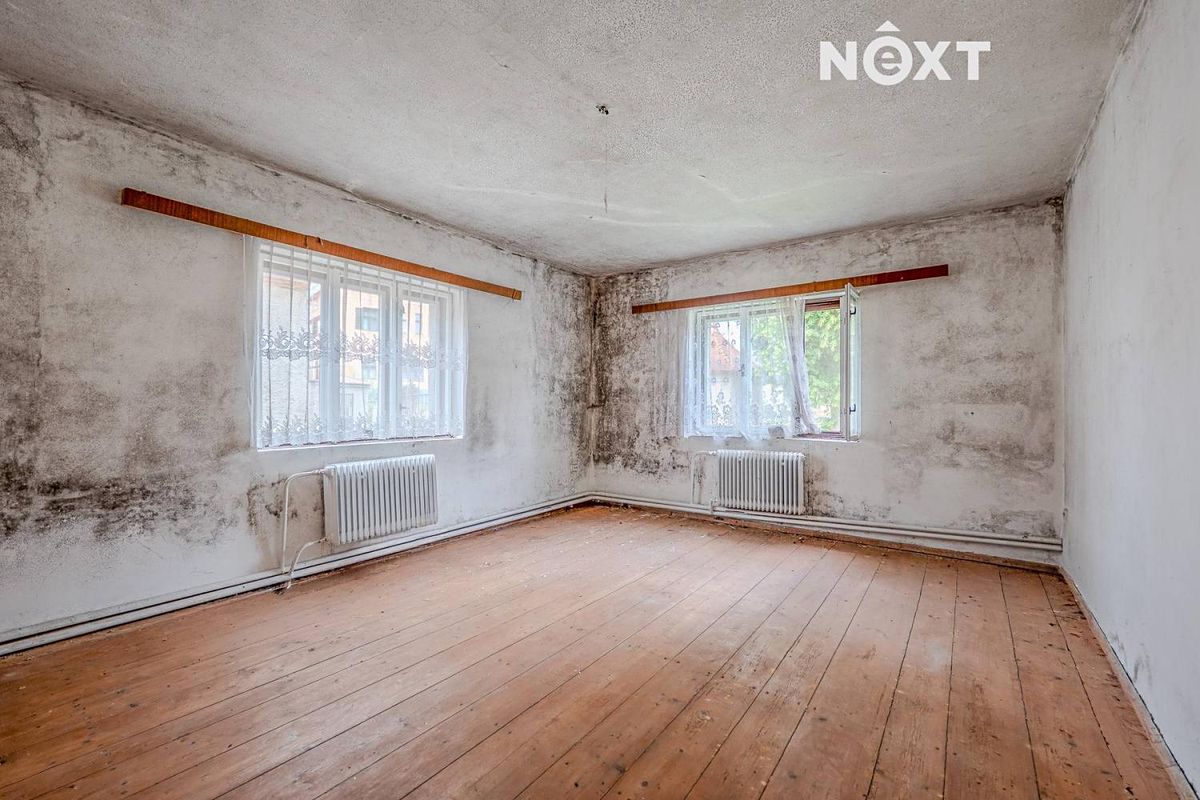 Prodej rodinného domu 140 m², pozemek 1061 m² – fotografie 4