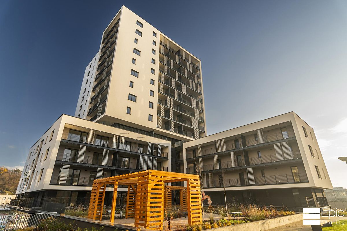 Pronájem bytu 1+kk 32 m²