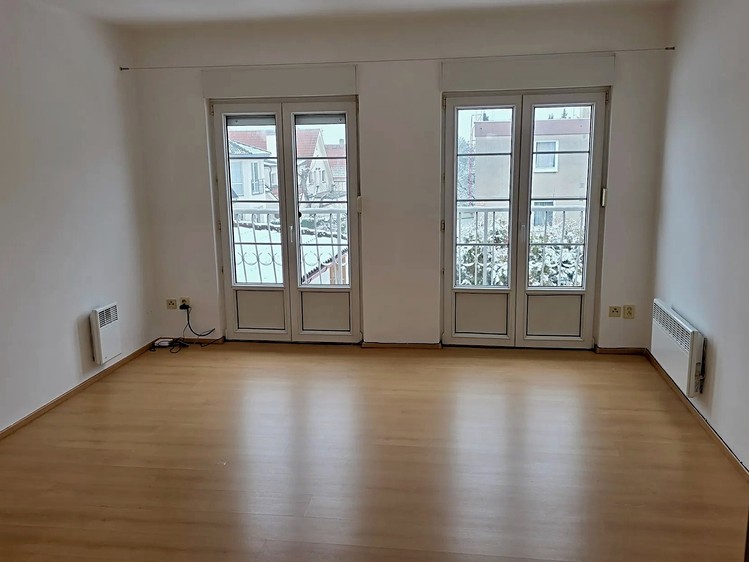Pronájem domu, 365 m² (11 z 13)