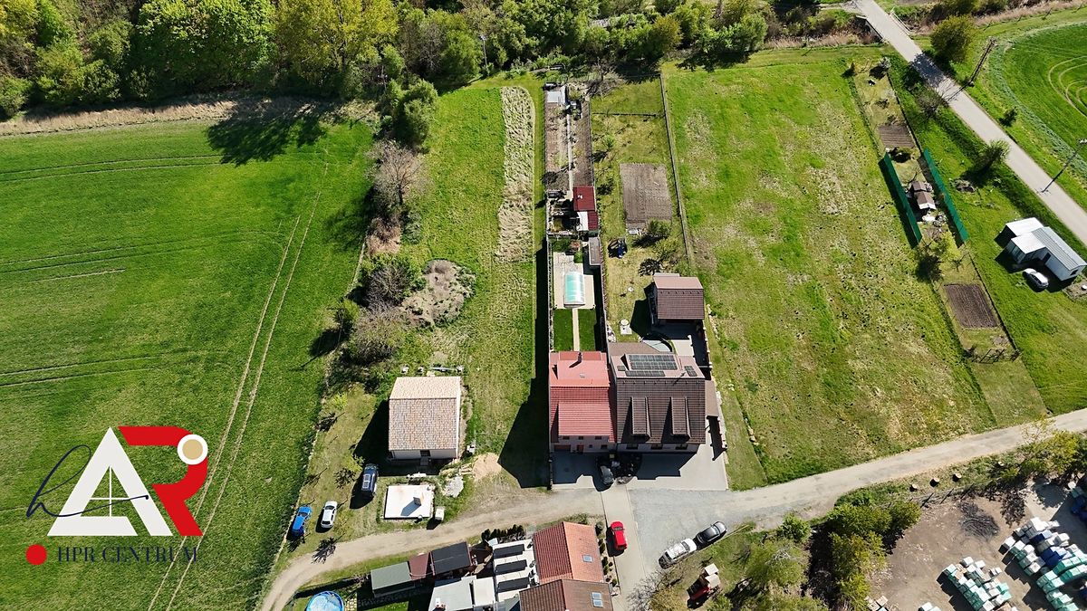 Prodej stavebního pozemku 1025 m²