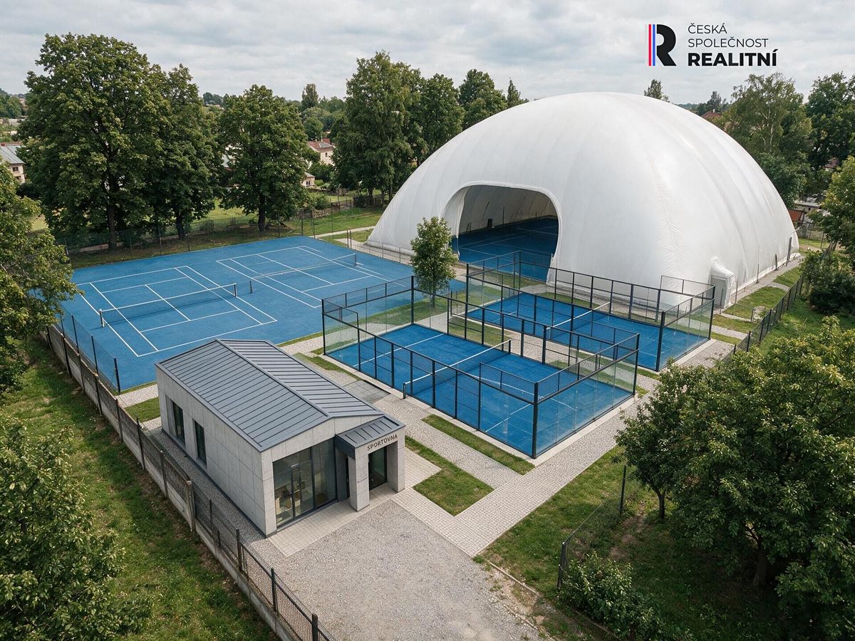 Prodej komerčního pozemku 1957 m²