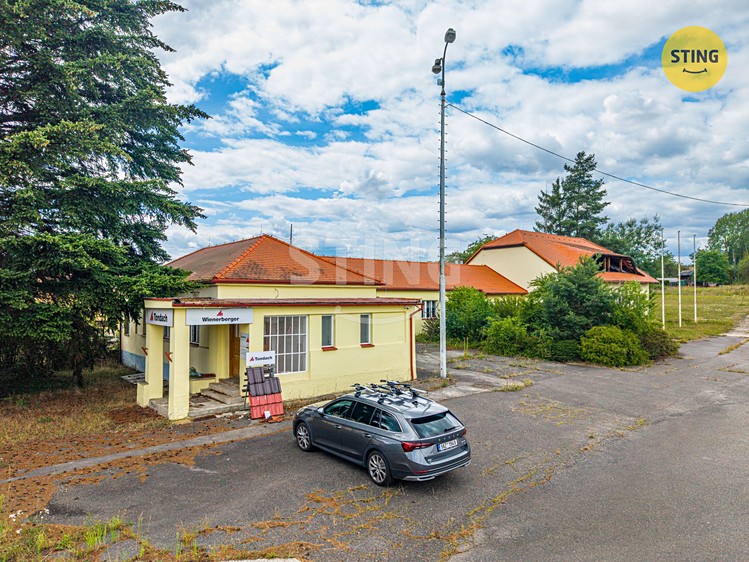 Комерційне приміщення на продаж, 5 979 м² (30 з 52)