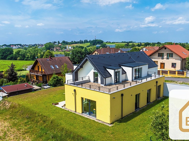 Квартира 4+kk на продаж, 111 м² (3 з 19)