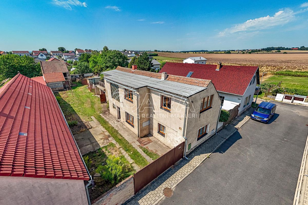 Prodej rodinného domu 170 m², pozemek 641 m²