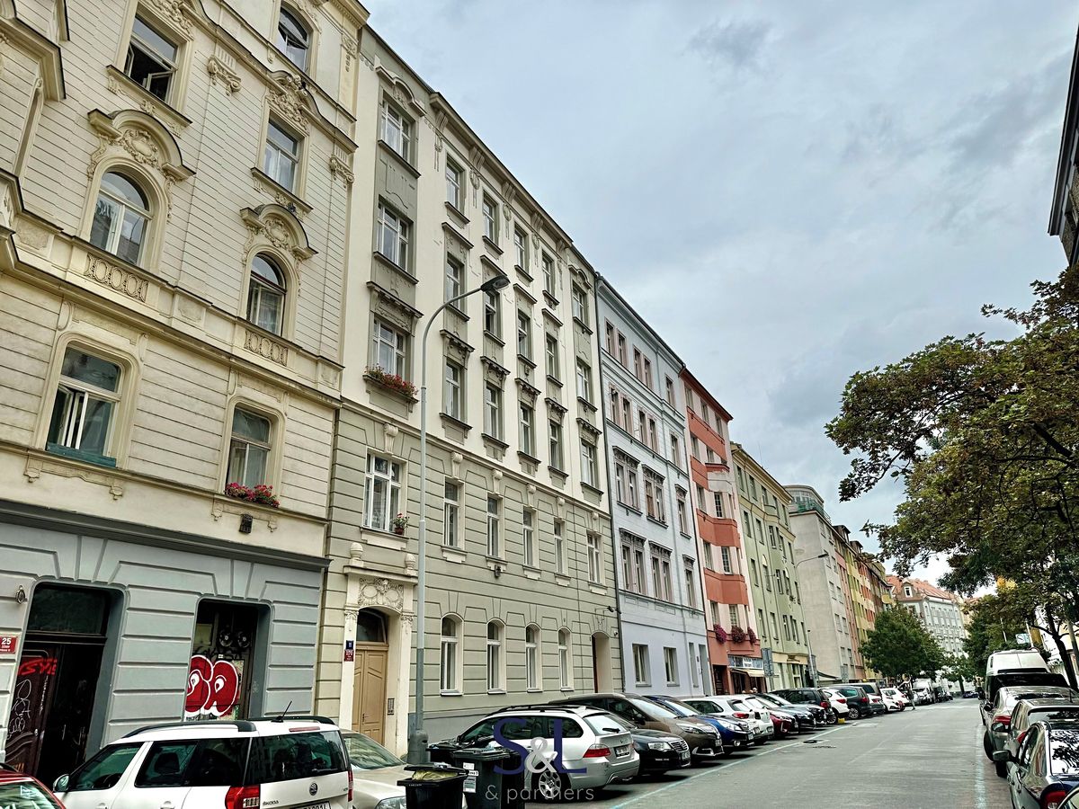 Pronájem bytu 1+1 50 m²
