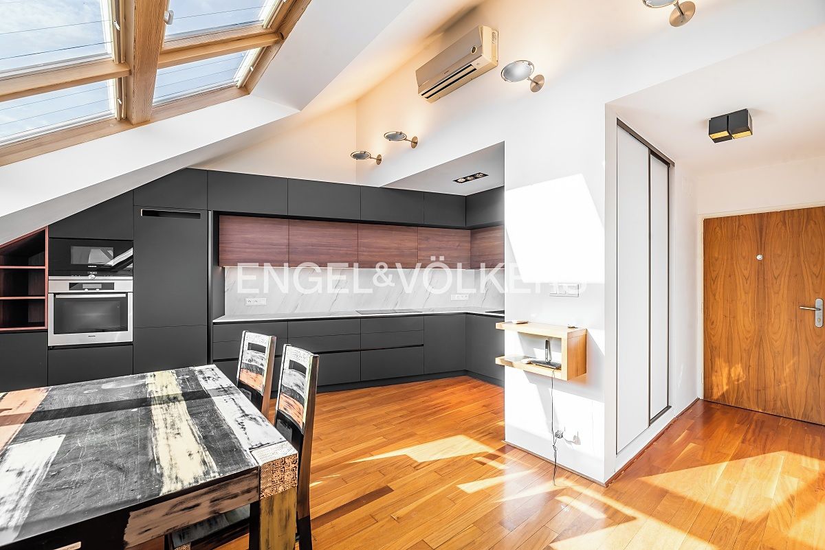 Pronájem bytu 3+kk 102 m² – fotografie 4