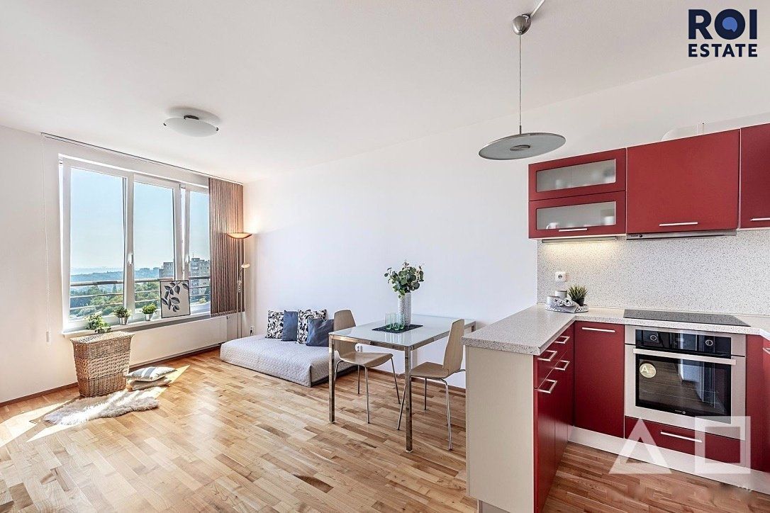 Pronájem bytu 2+kk 60 m²