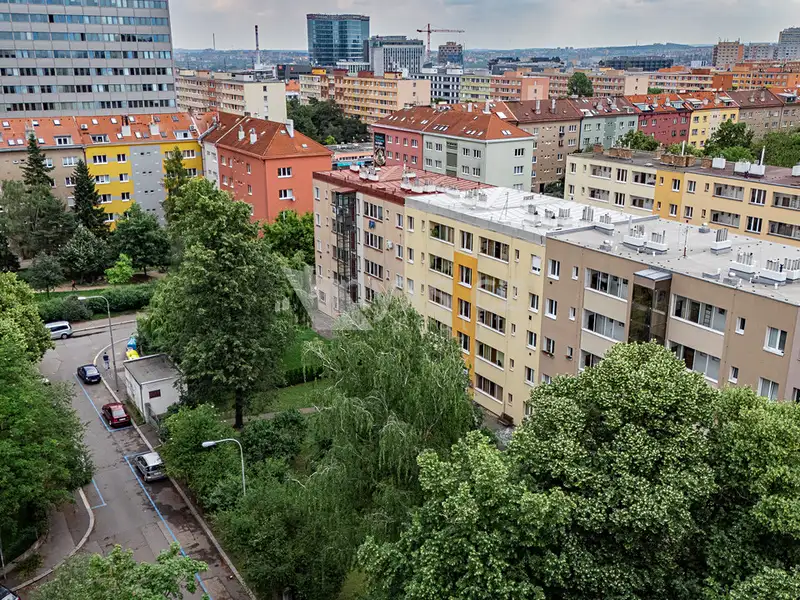 Prodej bytu 2+kk 56 m², Praha – náhled fotky 1