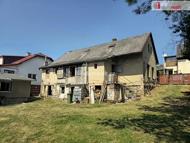 Prodej rodinného domu 140 m², pozemek 731 m², Vinařice – náhled fotky 3