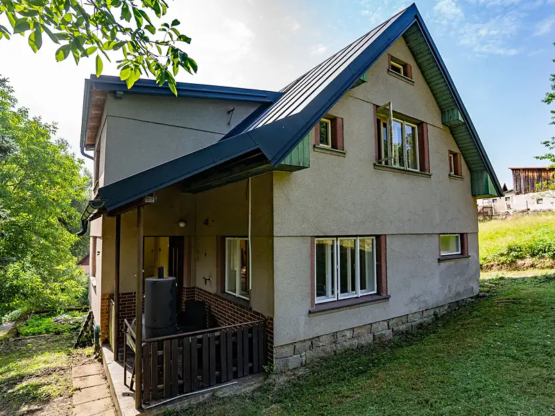 Prodej rodinného domu 346 m², pozemek 450 m², Roztoky u Semil – náhled fotky 1