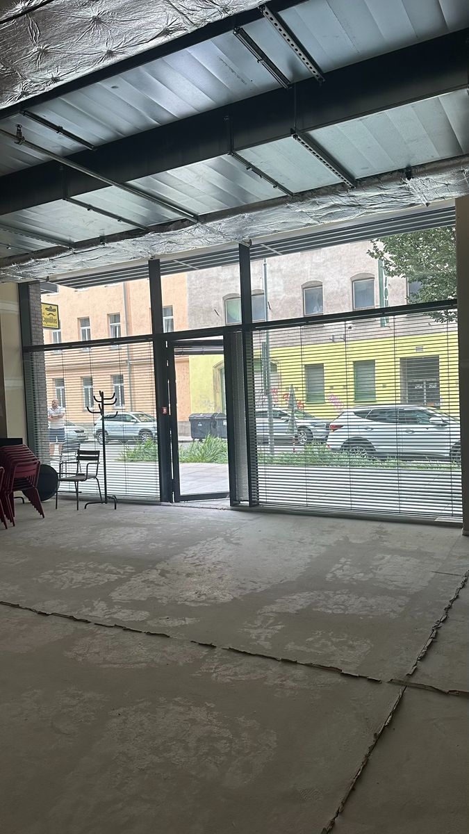 Pronájem obchodního prostoru 84 m² – fotografie 4