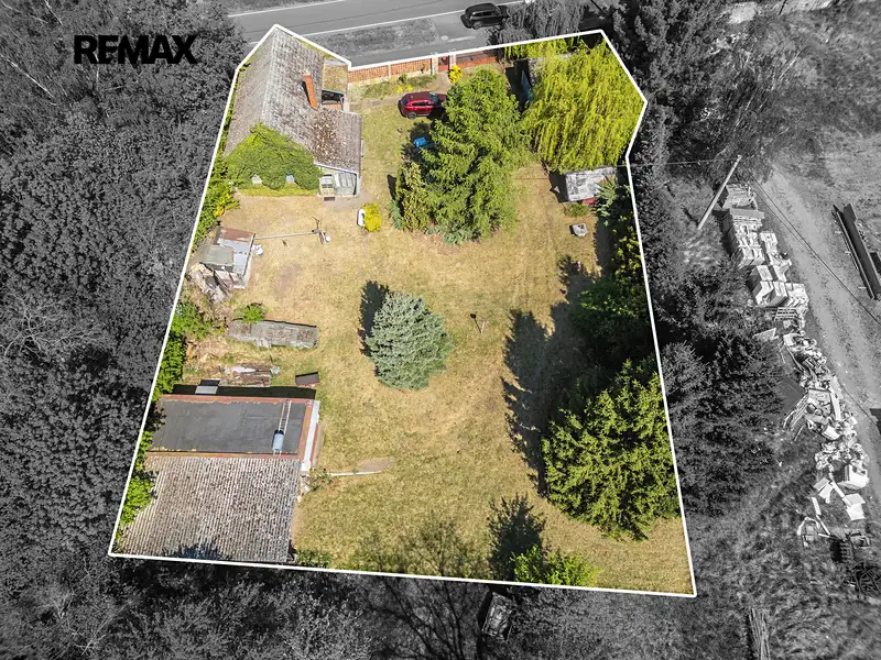 Prodej stavebního pozemku 7711 m², Týnec nad Labem – náhled fotky 2