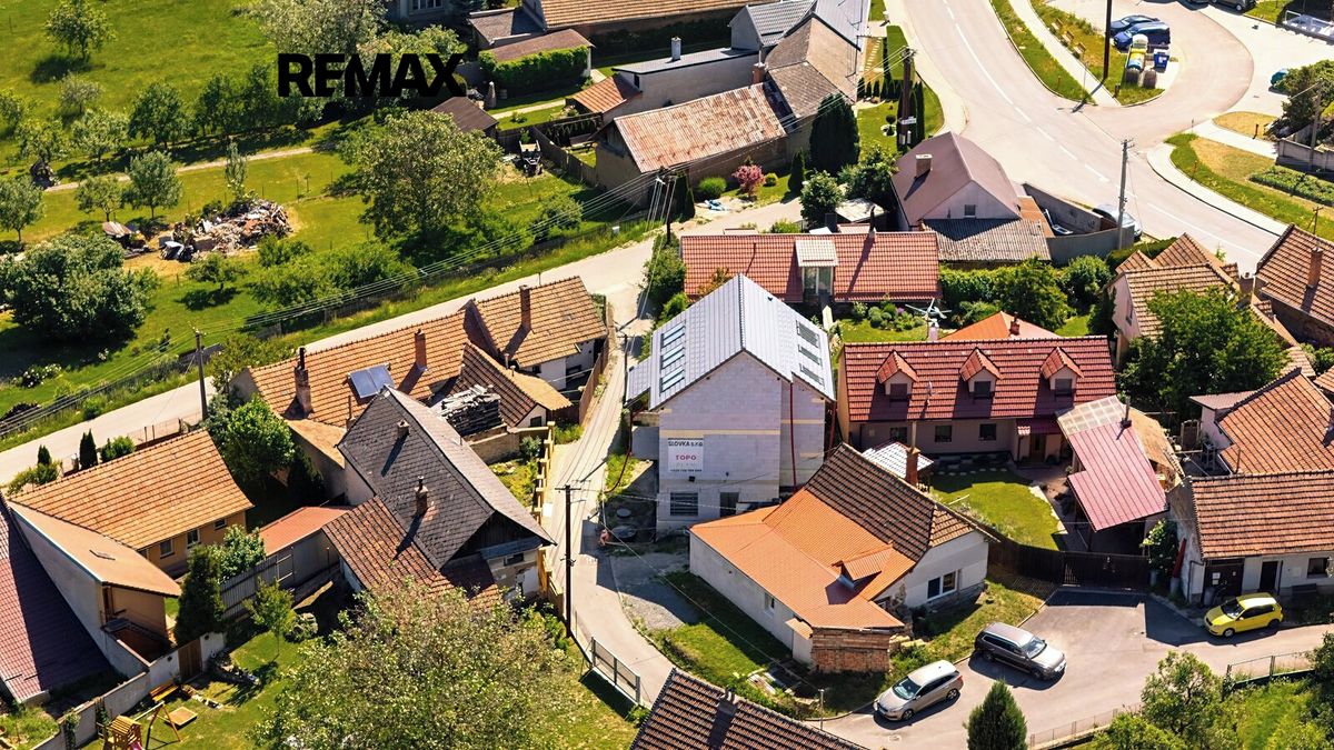 Prodej rodinného domu 158 m², pozemek 137 m² – fotografie 5
