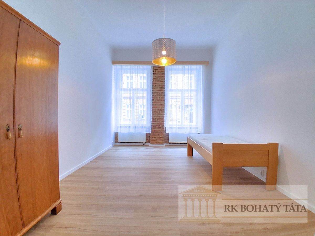 Pronájem bytu 3+1 80 m² – fotografie 2