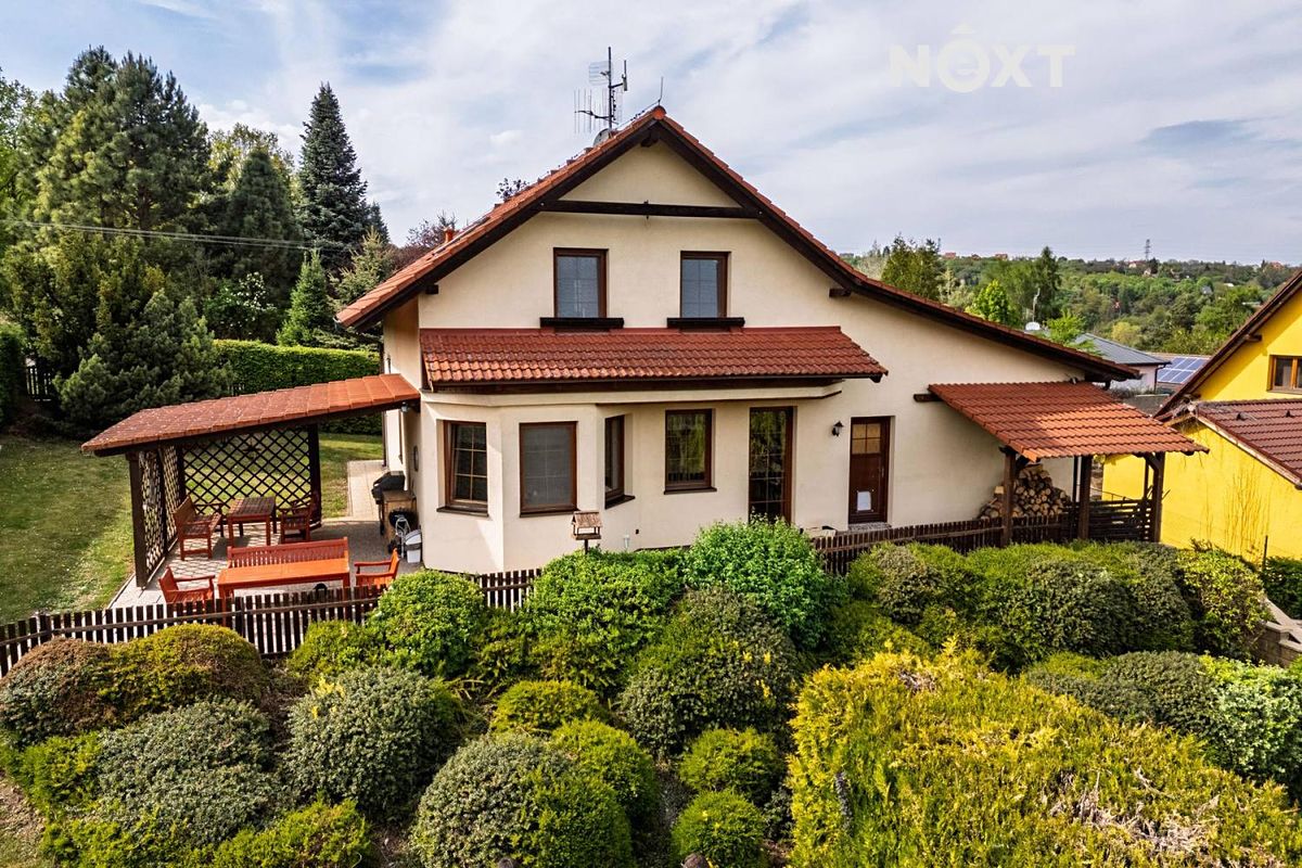 Prodej rodinného domu 165 m², pozemek 1164 m² – fotografie 3