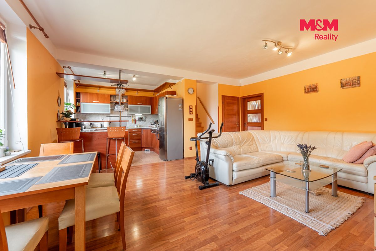 Prodej rodinného domu 121 m², pozemek 537 m² – fotografie 4