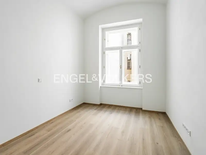 Pronájem bytu 3+kk 69 m², Praha – náhled fotky 3