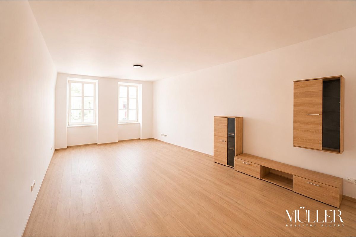 Pronájem bytu 1+1 36 m²