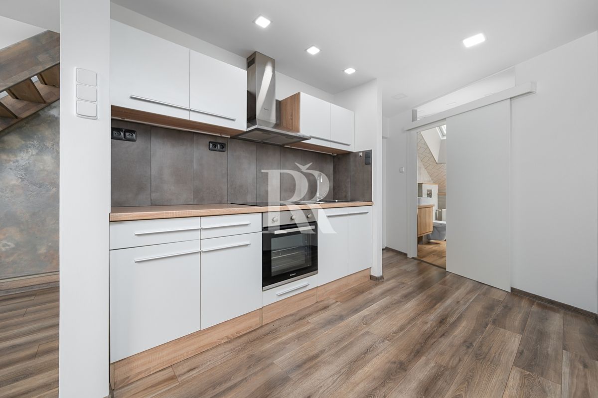 Prodej činžovního domu 347 m² – fotografie 5