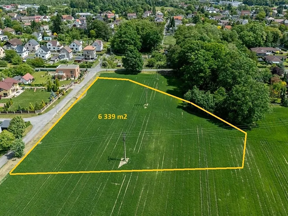 Prodej stavebního pozemku 6339 m²