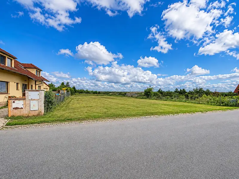 Prodej stavebního pozemku 1018 m², Kosoř – náhled fotky 3