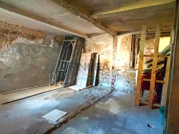 Комерційне приміщення на продаж, 630 м² (20 з 21)