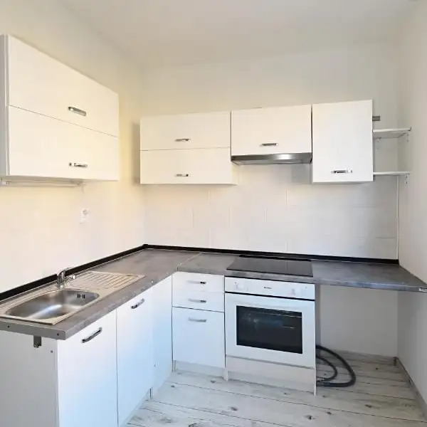 Prodej bytu 2+1 60 m², Chomutov – náhled fotky 1