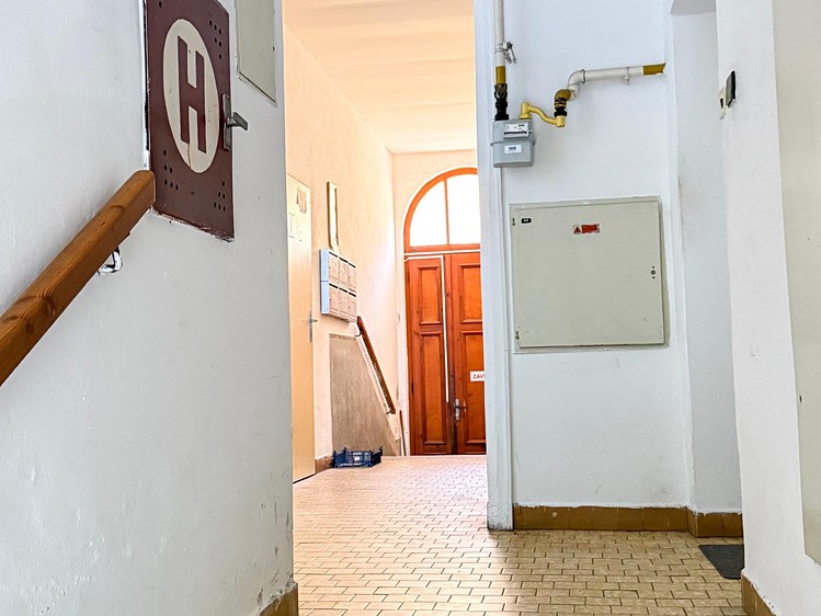 Prodej komerčního prostoru, 439 m² (7 z 24)