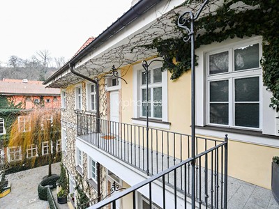 Pronájem bytu 4+1 170 m²