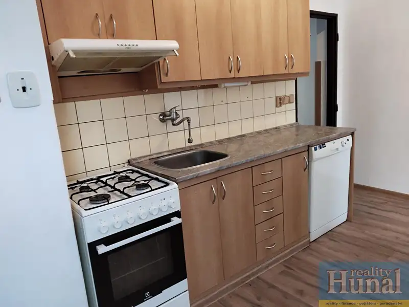 Pronájem bytu 4+1 95 m², Pelhřimov – náhled fotky 3